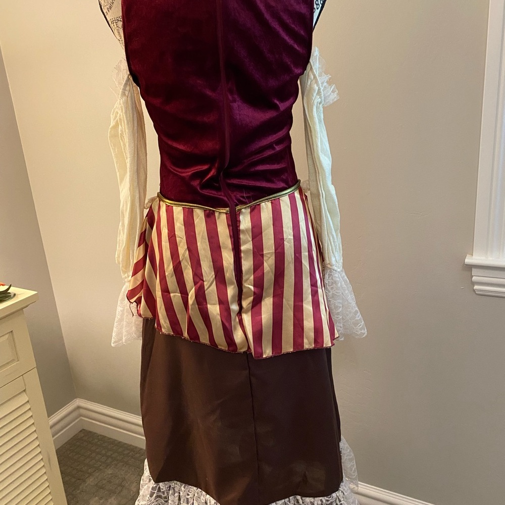 Pirate Wench Costume - M - Picture 4 of 6